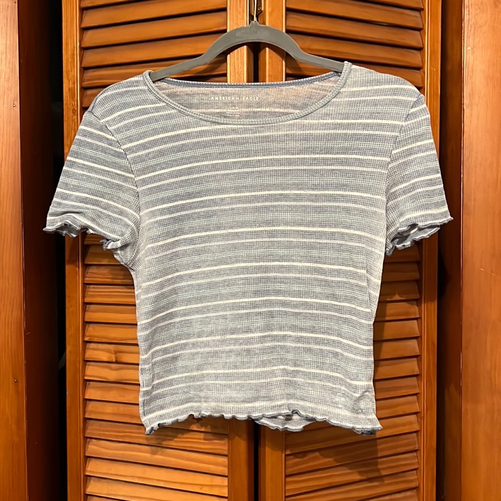 American Eagle shirt, size large